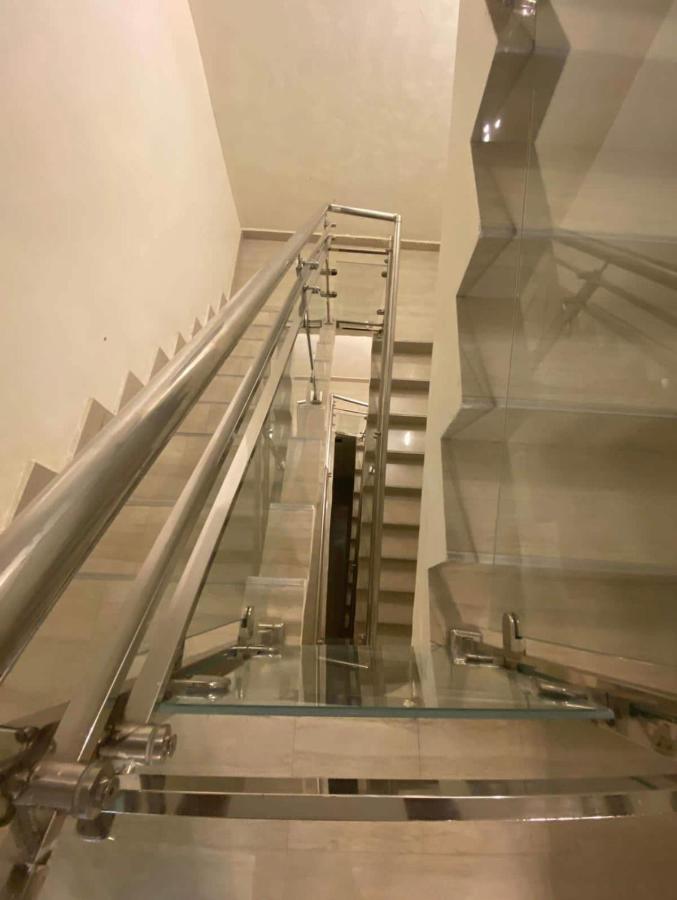 Appartement Luxe Idealement Situe A Dakar Exterior photo
