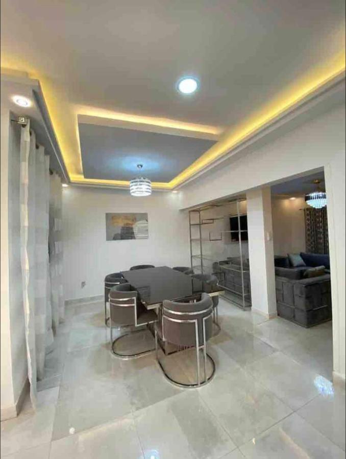 Appartement Luxe Idealement Situe A Dakar Exterior photo
